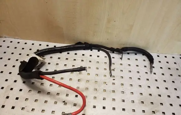 Opel Corsa D Positive cable (battery) 13342981