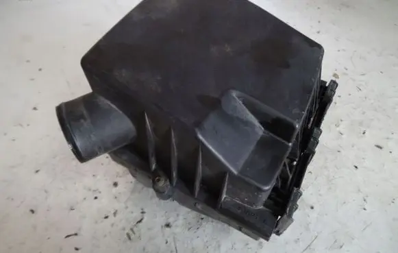 Opel Corsa D Air filter 