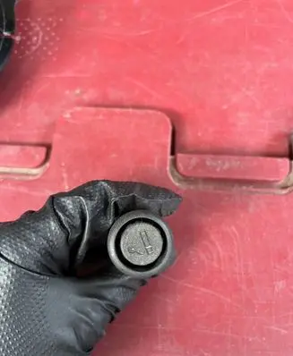 Suzuki Grand Vitara I Cigarette lighter 