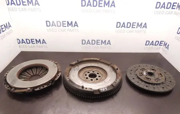 Toyota Corolla E120 E130 Clutch set kit D171