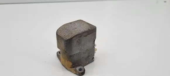 Mercedes-Benz COMPAKT W115 Window wiper relay 