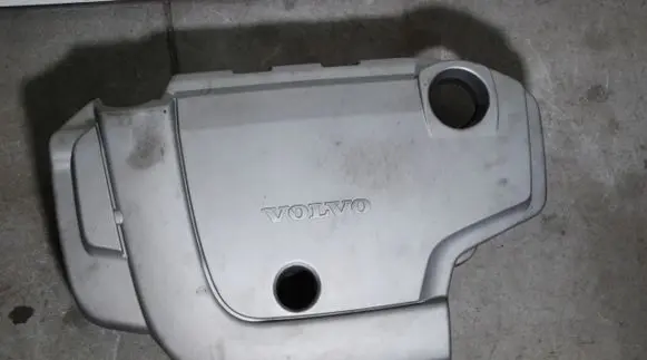 Volvo XC60 Engine cover (trim) 185KM
