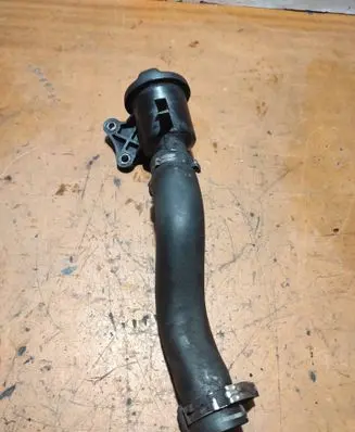 Land Rover Freelander 2 - LR2 Oil fill pipe 9685025880 7191N0000ASS0 PA66GF30