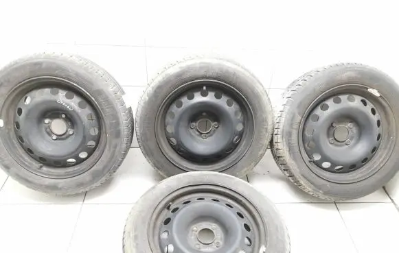 Citroen C4 I R16 steel rim 13a60580 6j16h20 Et26