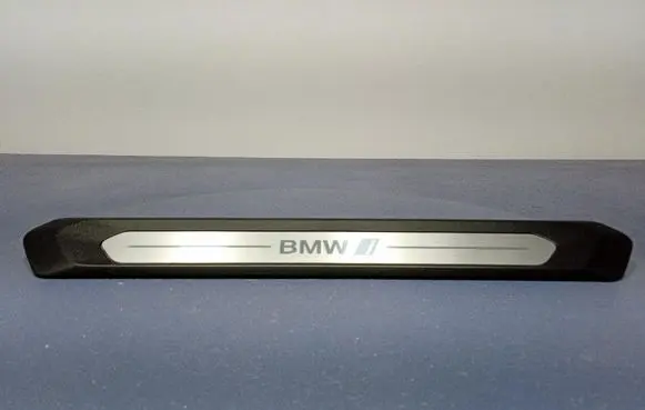 BMW X3 E83 Foot area side trim 9451247