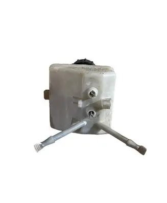 Volvo XC90 Brake fluid reservoir 8683272