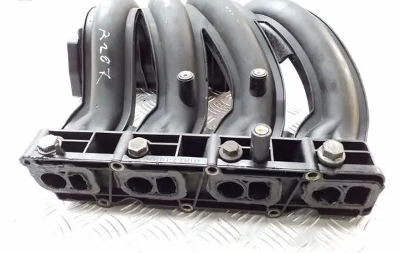 Mercedes-Benz C W203 Intake manifold A6110903537