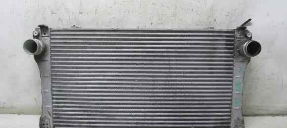 Toyota Avensis T270 Intercooler radiator
