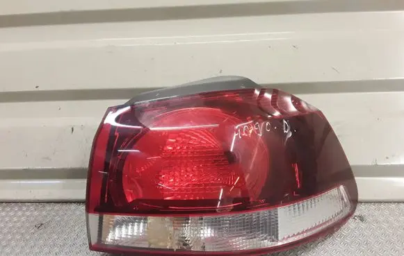 Volkswagen Golf VI Rear/tail lights