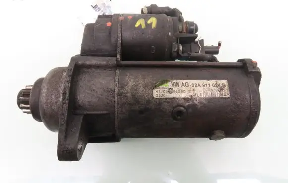 Volkswagen PASSAT B5.5 Starter motor D7RS30 02A911024B
