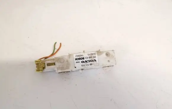 Volvo XC90 Airbag deployment crash/impact sensor 8651755
