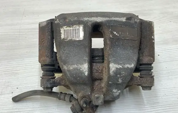 Peugeot 2008 II Front brake caliper 9849001180