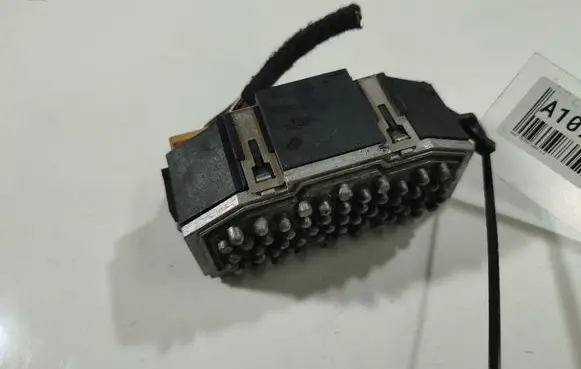 Heater blower motor/fan resistor