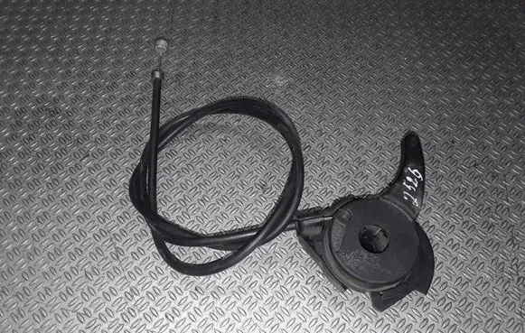 Mercedes-Benz S W220 Engine bonnet (hood) release handle