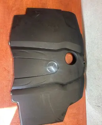 Mercedes-Benz C W205 Engine cover (trim) A6510108512