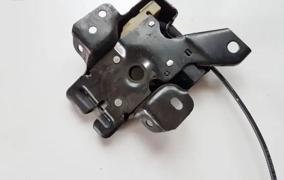 Jaguar S-Type Tailgate/trunk/boot lock/catch/latch 5382763