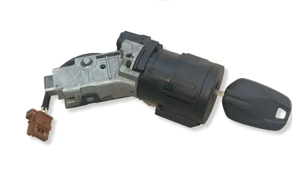 Peugeot 2008 I Ignition lock 36454600