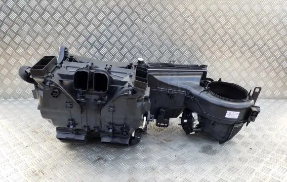 Mercedes-Benz GLC C254 Interior heater climate box assembly housing A2368306600