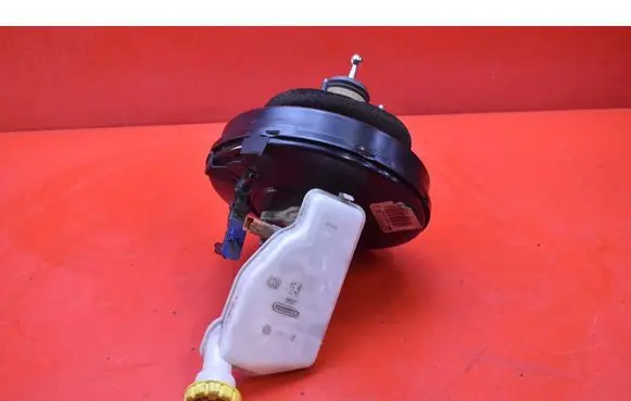 Peugeot 2008 I Brake booster 9811514180
