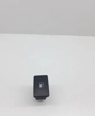 Lexus CT 200H Fuel tank opening switch 15A925