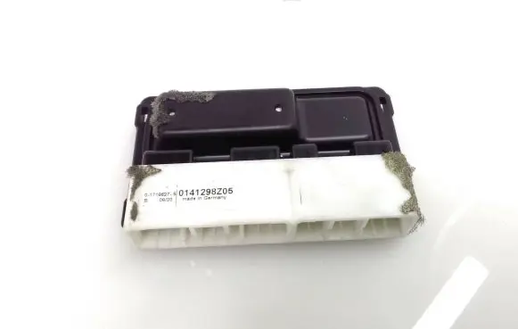 Volvo XC90 Phone control unit/module 0141298Z05
