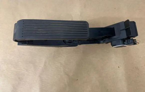 Mercedes-Benz CL C216 Accelerator throttle pedal