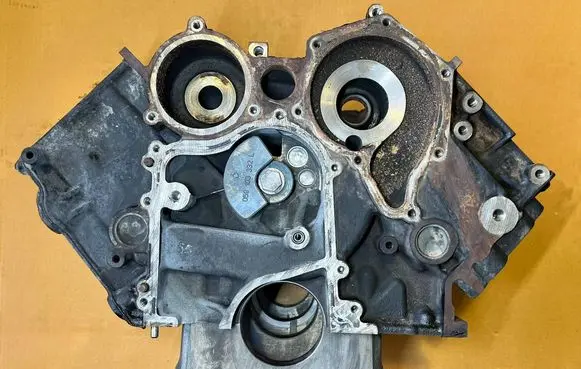Volkswagen Touareg II Engine block 059103023B