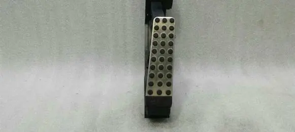 Mercedes-Benz SLK R171 Accelerator throttle pedal A1703000404
