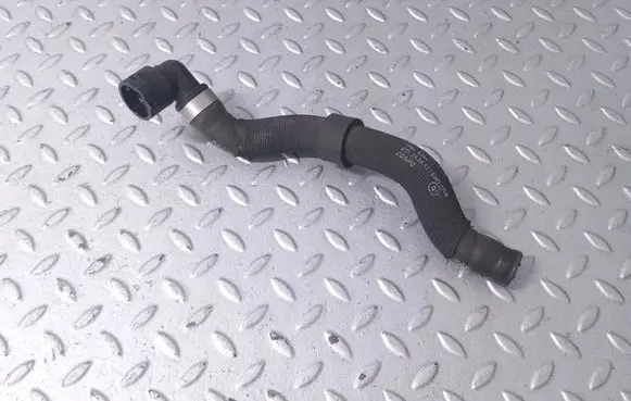 Mercedes-Benz A W177 Engine coolant pipe/hose A2478306300 2478306300