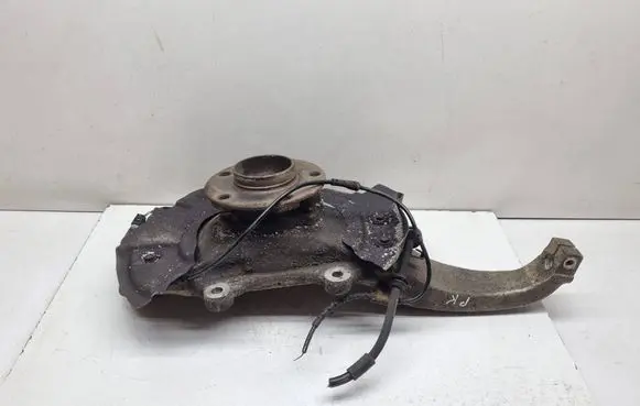 BMW 7 F01 F02 F03 F04 Front wheel hub spindle knuckle 