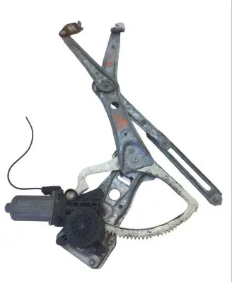 Mercedes-Benz E W210 Front door window regulator motor 191743XXX 667