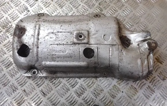 Opel Insignia A Exhaust heat shield 55562332 2399592001