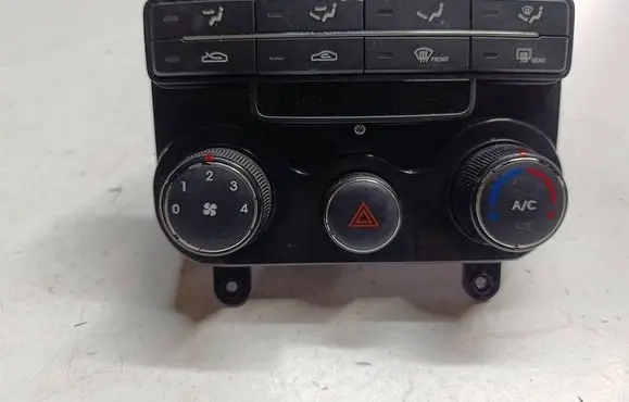 Hyundai i30 Climate control unit 972502L150 972502LXXX