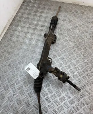 Nissan Almera Tino Steering rack 