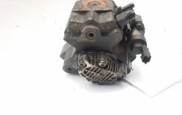 Volvo XC90 Fuel injection high pressure pump 8689591 047557 0445010043