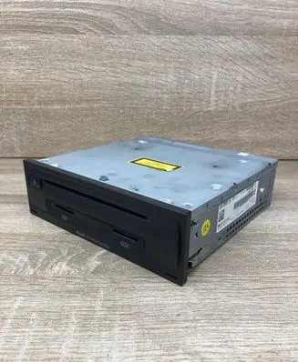 Audi A8 S8 D3 4E Navigation unit CD/DVD player 4E0035666