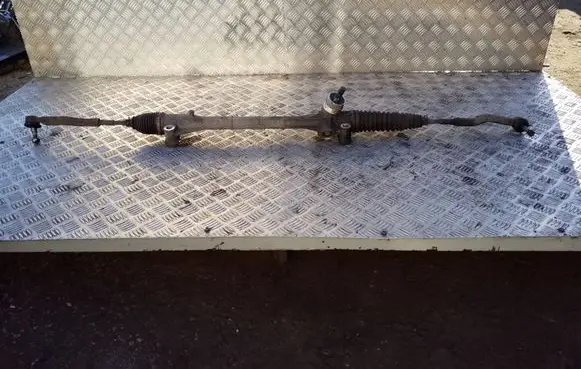 Toyota Avensis T270 Steering rack 4550005050
