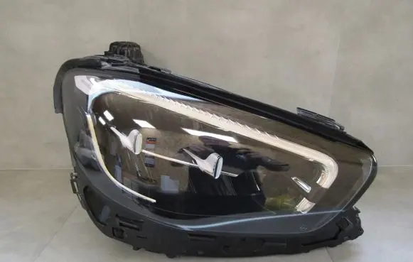 Mercedes-Benz E W213 Headlight/headlamp A2139067609