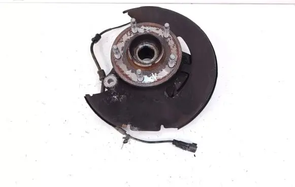 Opel Zafira C Front wheel hub