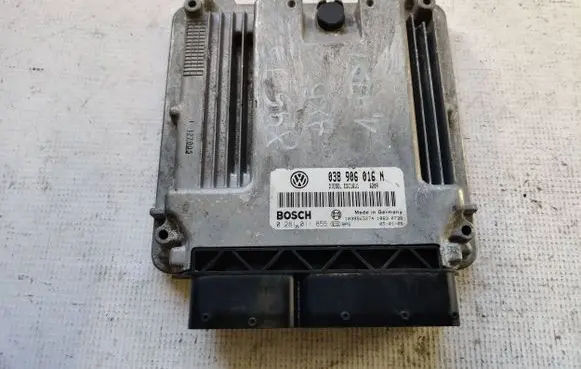 Volkswagen Transporter - Caravelle T5 Engine control unit/module 0281011855 038906016N 1039S03274