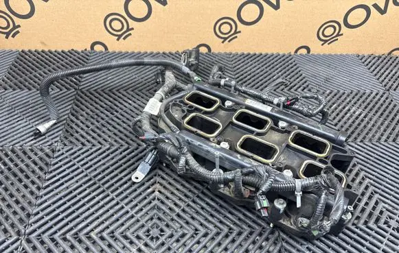 Dodge Charger Intake manifold 05184199AF