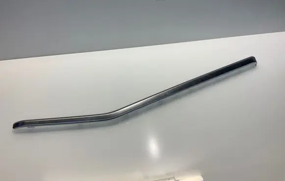 Mercedes-Benz E W212 Front door trim bar A2127208022 2127208022