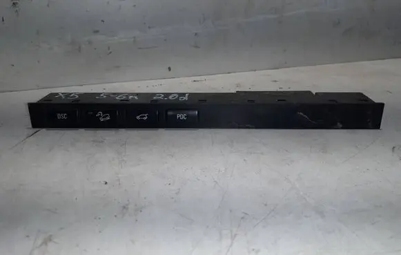 Traction control (ASR) switch