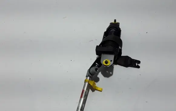 Volvo V70 Front seatbelt 30730990