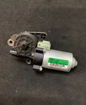 KIA Sportage Seat adjustment motor 88681F2000 SPM30ADBH 8500408