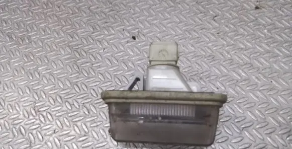 Toyota Avensis T250 Number plate light
