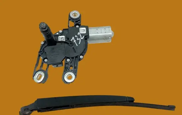 Volkswagen T-Cross Rear window wiper motor 5G0855711C