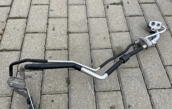 Audi Q7 4M Air conditioning (A/C) pipe/hose 4M0816886A 4M0820339G