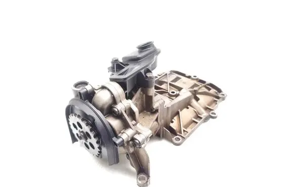 BMW 3 E90 E91 Oil pump 7798014 779801406