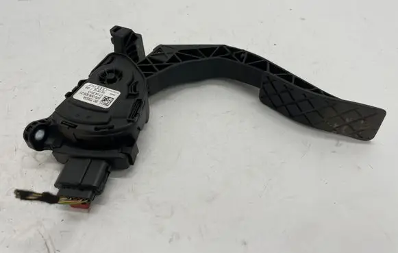 Audi A6 S6 C7 4G Accelerator throttle pedal 8K1723523A
